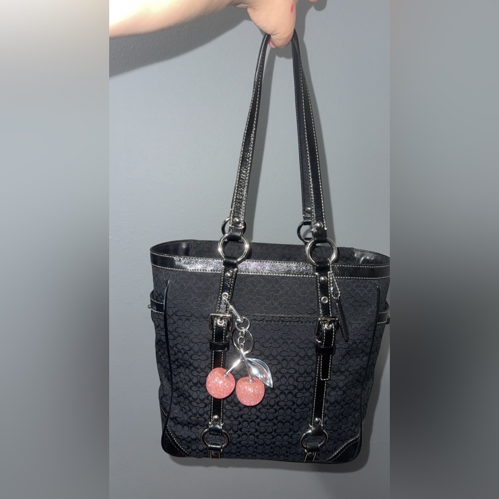vintage Coach Signature tote bag in black signature canvas - Picture 1 of 6